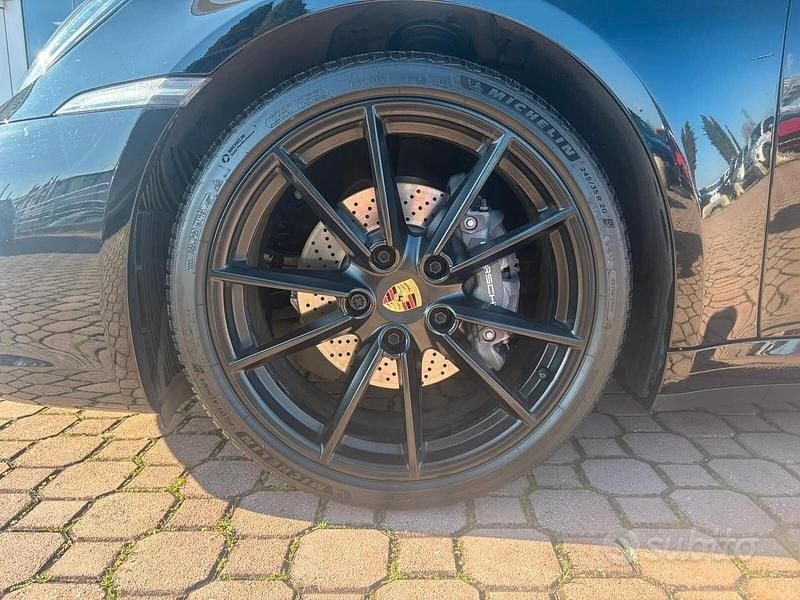 Usata Porsche 911 Carrera 385 CV (283 kW) 2023 Nero Coupé