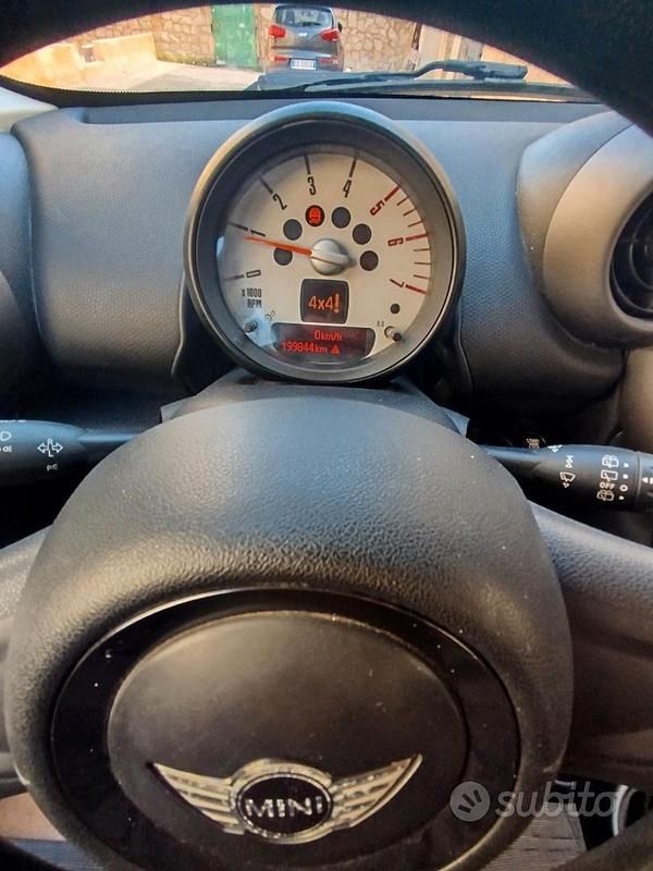 Usata Mini Cooper D Countryman 111 CV (81 kW) 2011 Nero SUV