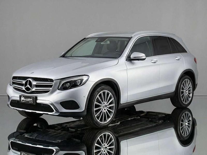 Usata Mercedes GLC250 204 CV (150 kW) 2018 Argento met. SUV