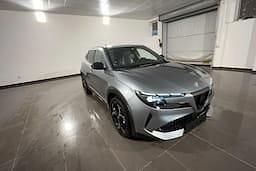 Nuova Alfa Romeo Junior Edizione Speciale 136 CV (100 kW) 2025 Grigio arese SUV