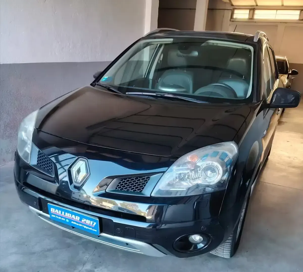 Usado Renault Koleos 175 CV (128 kW) 2009 Negro SUV