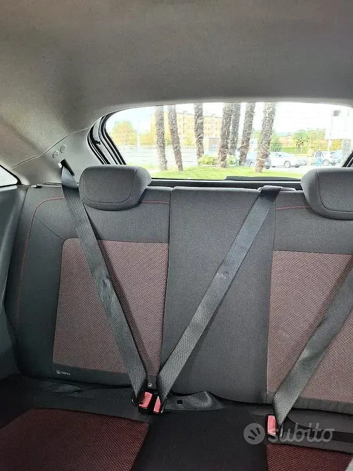 Używany Opel Corsa Sport 90 KM (66 kW) 2008 Czarny Hatchback