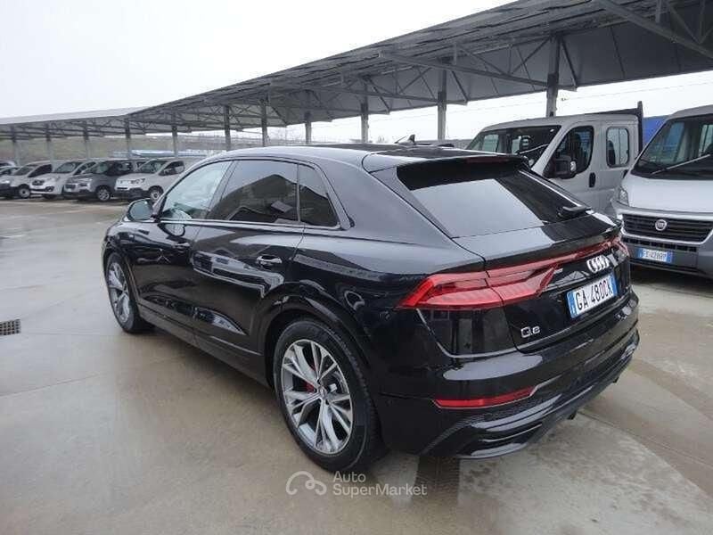Usata Audi Q8 Sport 286 CV (210 kW) 2020 Nero SUV