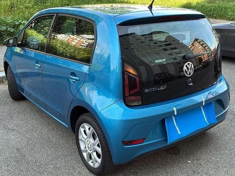Begagnad VW up! Move 75 HK (55 kW) 2017 Blå Halvkombi