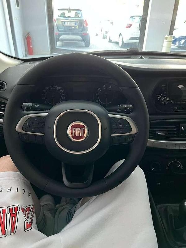 Usata Fiat Tipo Pop 95 CV (69 kW) 2019 Bianco Berlina