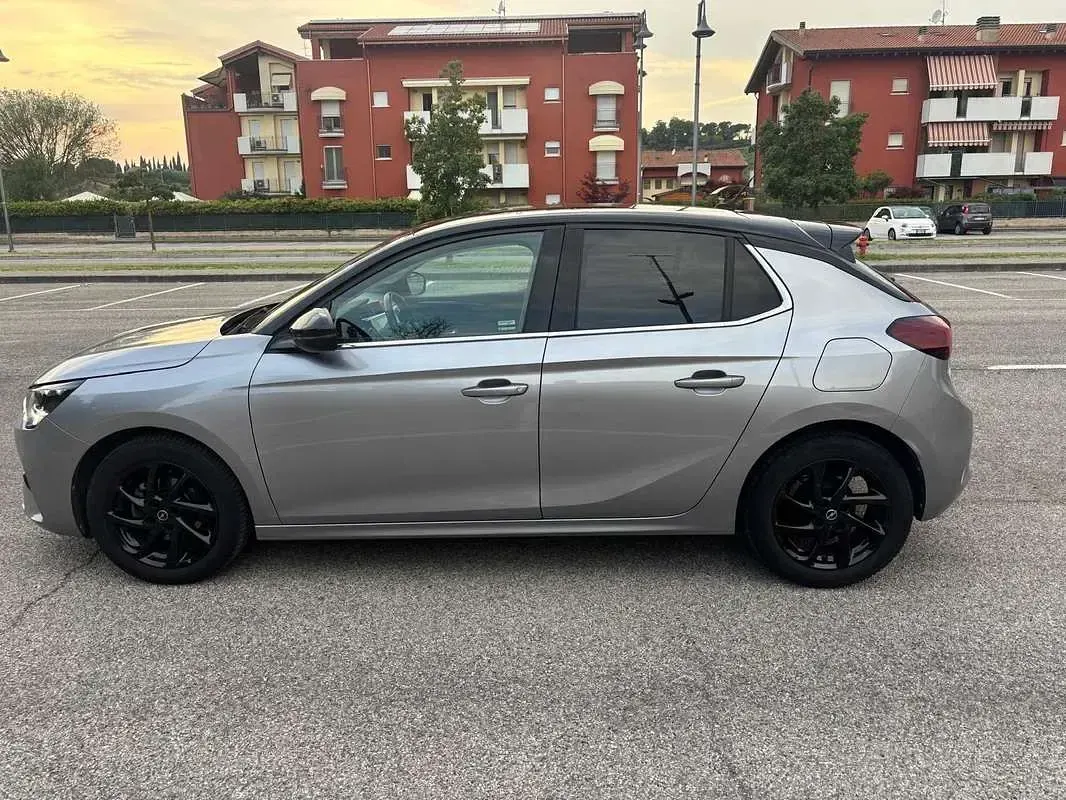 Usata Opel Corsa 75 CV (55 kW) 2020 Utilitaria