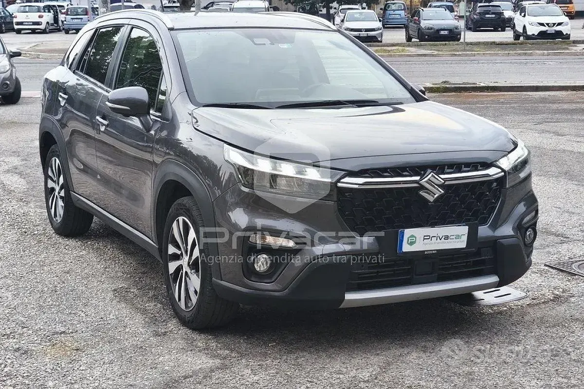 Usata Suzuki SX4 S-Cross 129 CV (94 kW) 2024 Grigio SUV