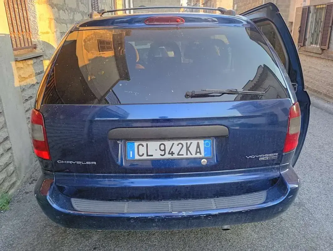 Usata Chrysler Voyager 116 CV (85 kW) 2004 Monovolume