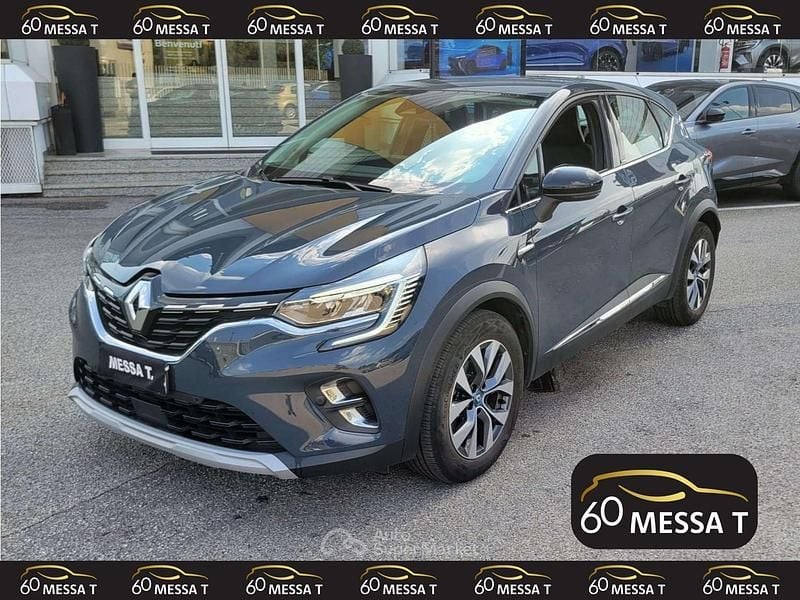 Blu chiaro Usata 2020 Renault Captur Intens SUV | 17.850 € (Buon prezzo) - Immagine 1/4