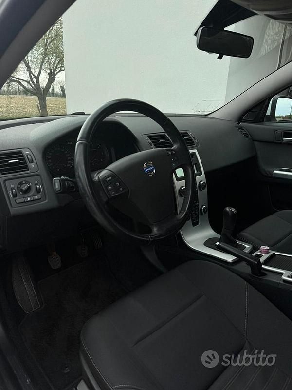 Usata Volvo V50 Plus 2012 Bianco Station wagon