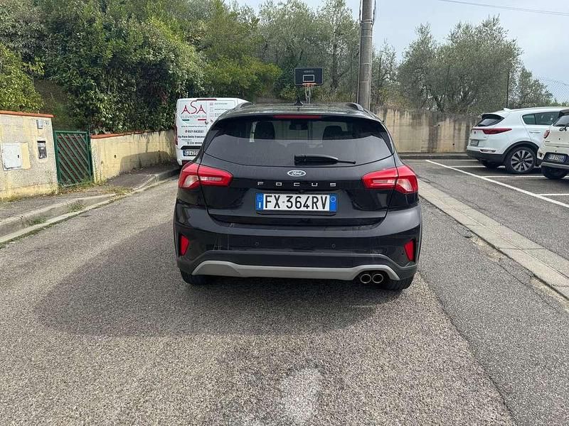 Usata Ford Focus Active 125 CV (91 kW) 2019 Nero