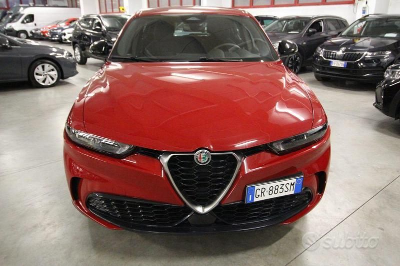 Usata Alfa Romeo Tonale Super 131 CV (96 kW) 2023 Rosso SUV