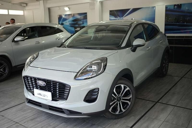 Nuova Ford Puma Titanium 124 CV (91 kW) 2026 Cactus grey SUV