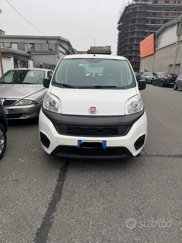 Usata Fiat Qubo 80 CV (58 kW) 2019 Bianco Monovolume