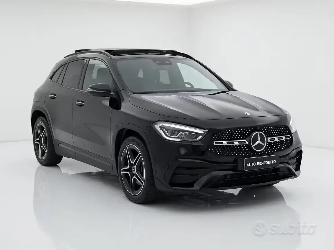 Usata Mercedes GLA180 Premium 116 CV (85 kW) 2022 Nero SUV