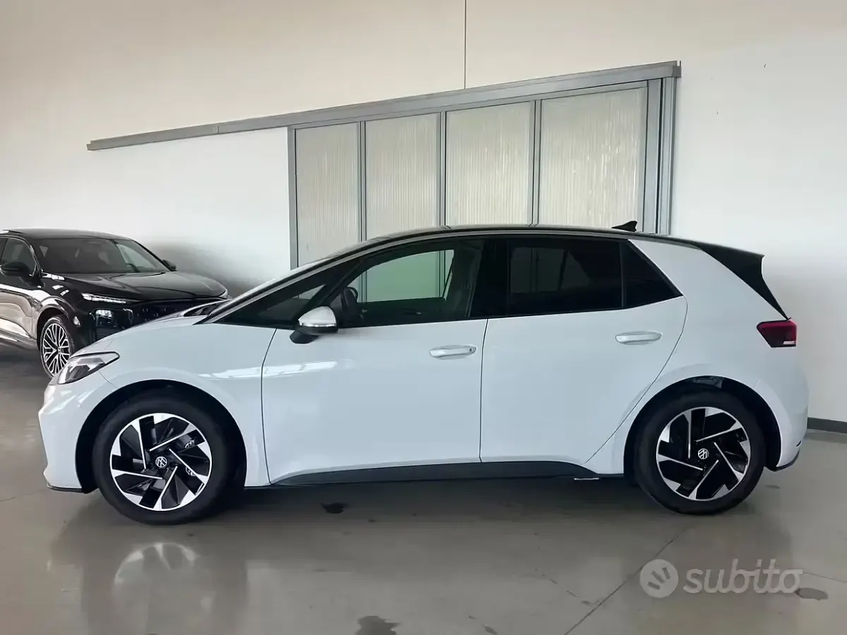 Nuova VW ID.3 Pure 69 kW (95 CV) 2026 Bianco Utilitaria