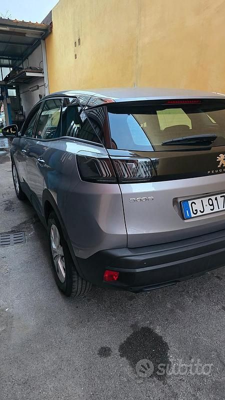 Usata Peugeot 3008 131 CV (96 kW) 2022 Grigio SUV