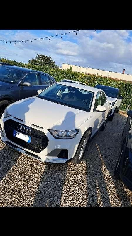 Usata Audi A1 Ambiente 116 CV (85 kW) 2022 SUV