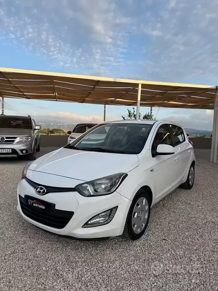Usata Hyundai i20 85 CV (62 kW) 2014 Utilitaria