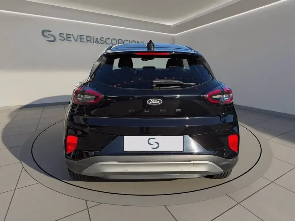 Usata Ford Puma Titanium 125 CV (91 kW) 2024 Agate black (metallizzato) SUV