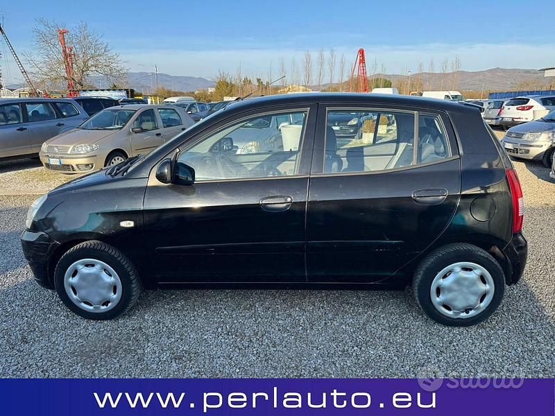 Usata Kia Picanto 65 CV (47 kW) 2007 Nero Utilitaria