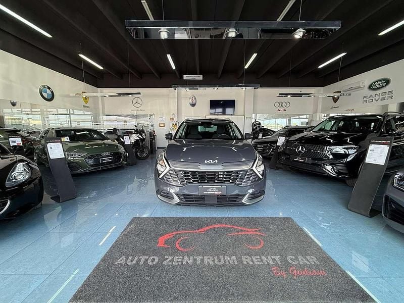 Grigio Usata 2022 Kia Sportage SUV | 23.490 € (Buon prezzo) - Immagine 1/4