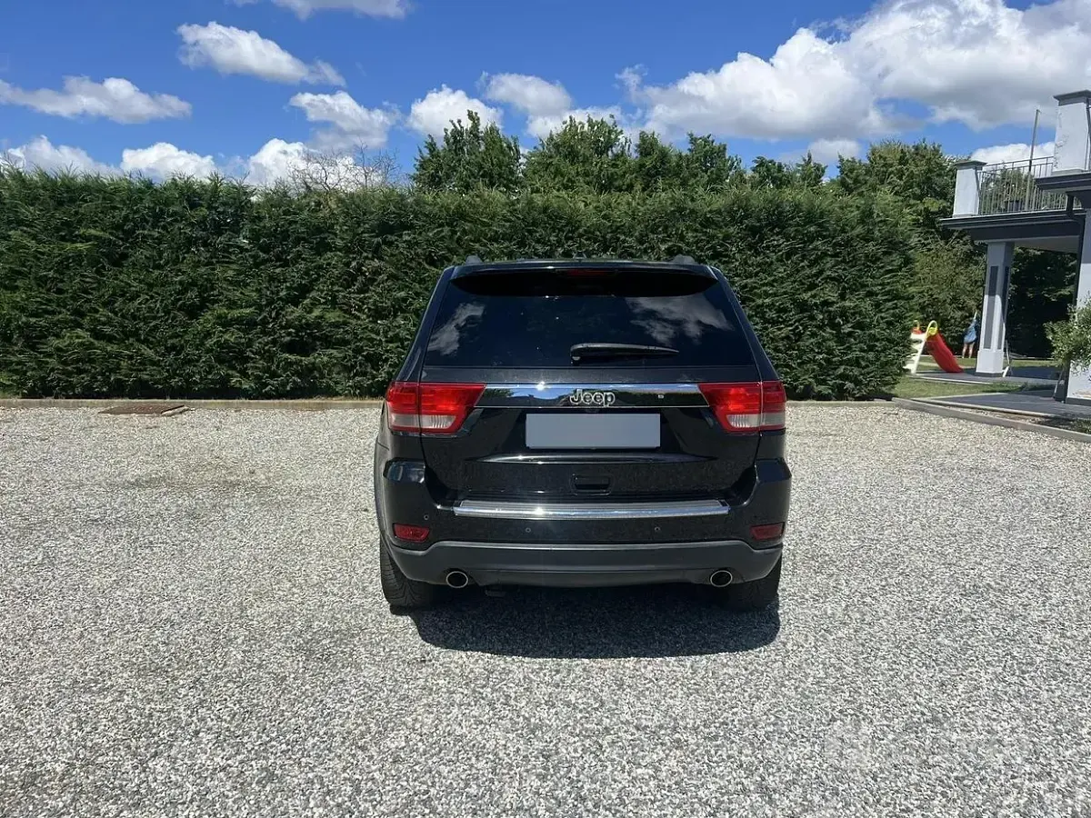Usata Jeep Grand Cherokee 190 CV (139 kW) 2013 Nero SUV