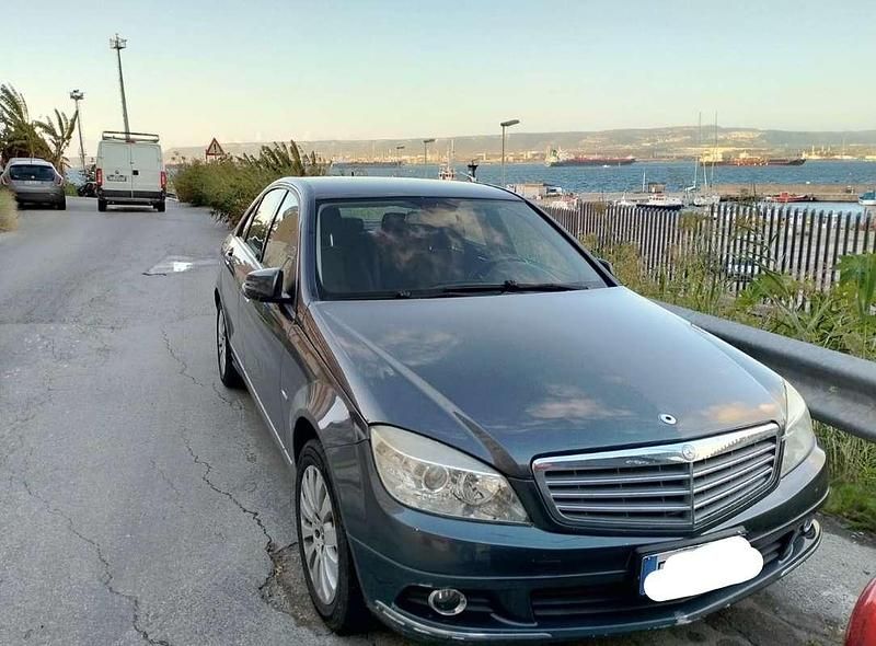 Usata Mercedes C220 Elegance 170 CV (125 kW) 2010 Berlina