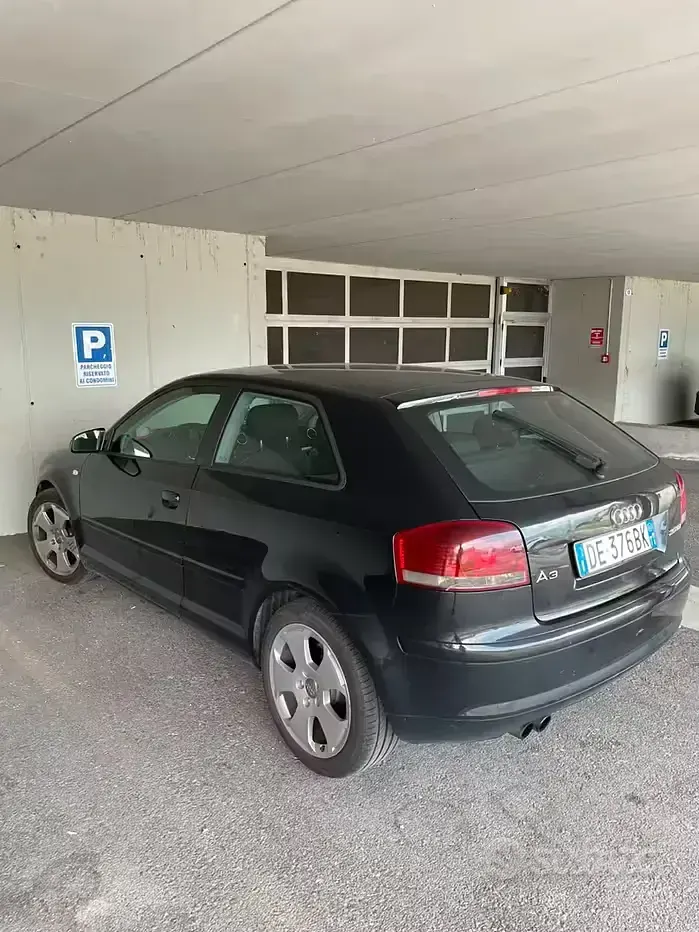 Usata Audi A3 Ambiente 170 CV (125 kW) 2006 Utilitaria