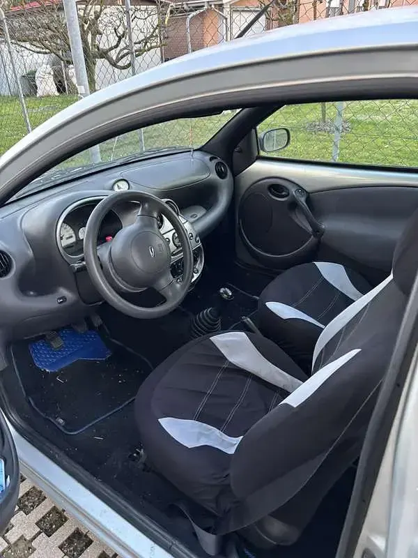 Usata Ford Ka 60 CV (44 kW) 2001 Utilitaria