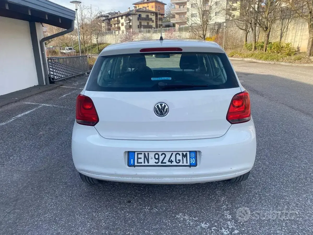 Usata VW Polo 75 CV (55 kW) 2012 Bianco Utilitaria