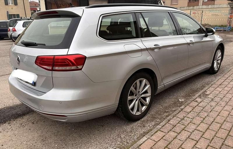 Usata VW Passat Business 120 CV (88 kW) 2018 Station wagon