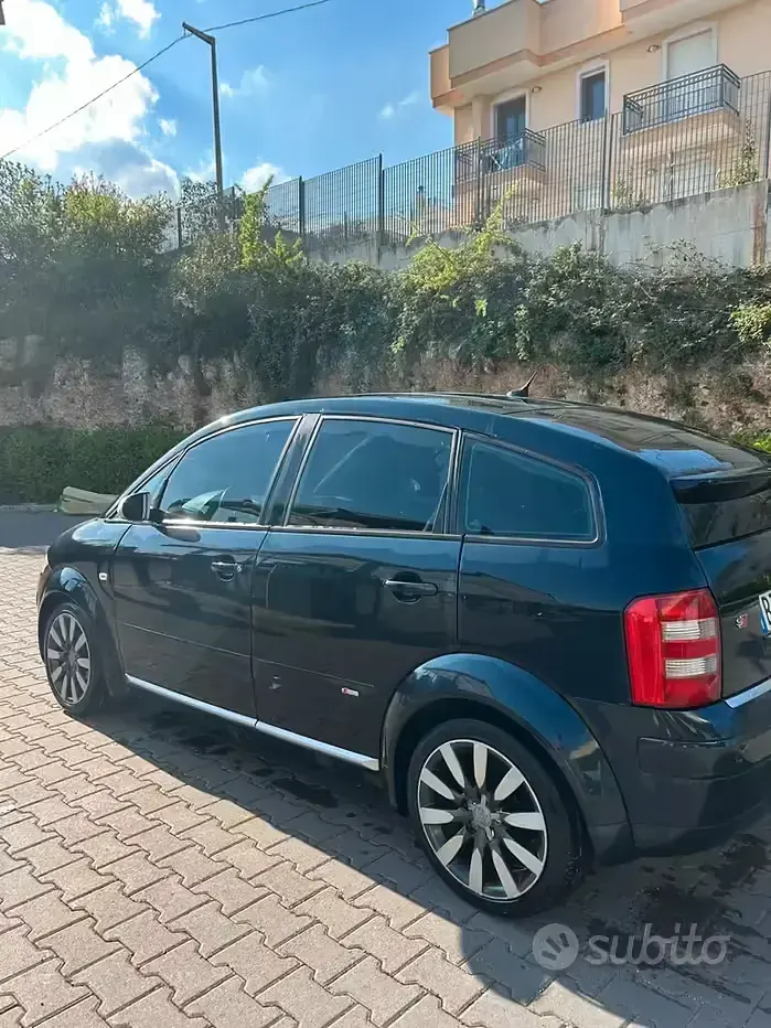 Usata Audi A2 S-Line 75 CV (55 kW) 2000 Blu Utilitaria