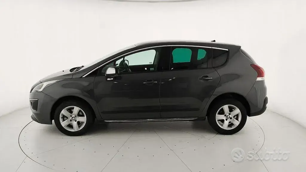 Usata Peugeot 3008 Business-Line 150 CV (110 kW) 2015 Grigio Station wagon