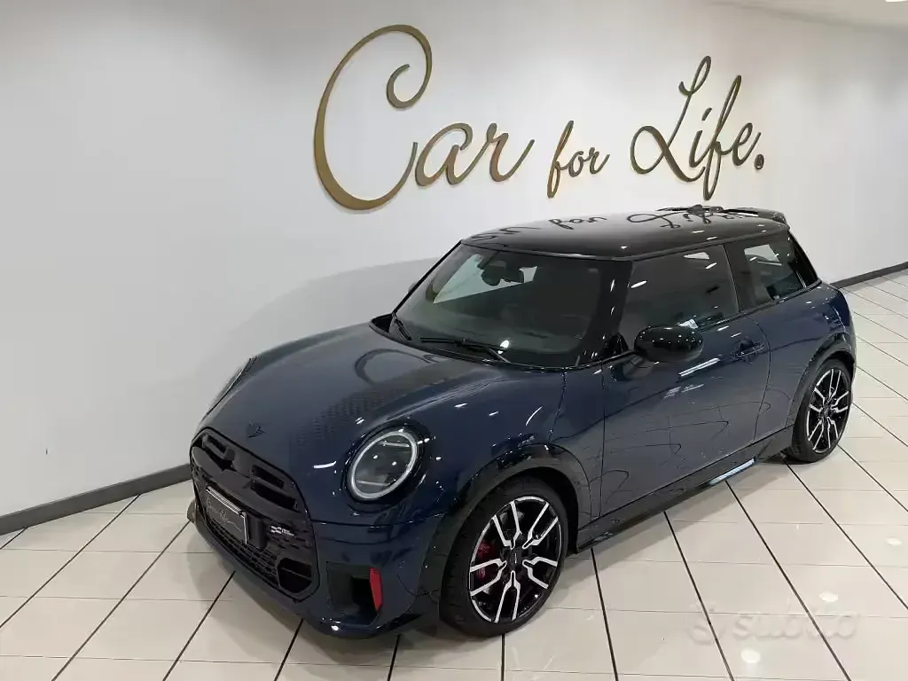 Usata Mini John Cooper Works 231 CV (169 kW) 2025 Blu Utilitaria