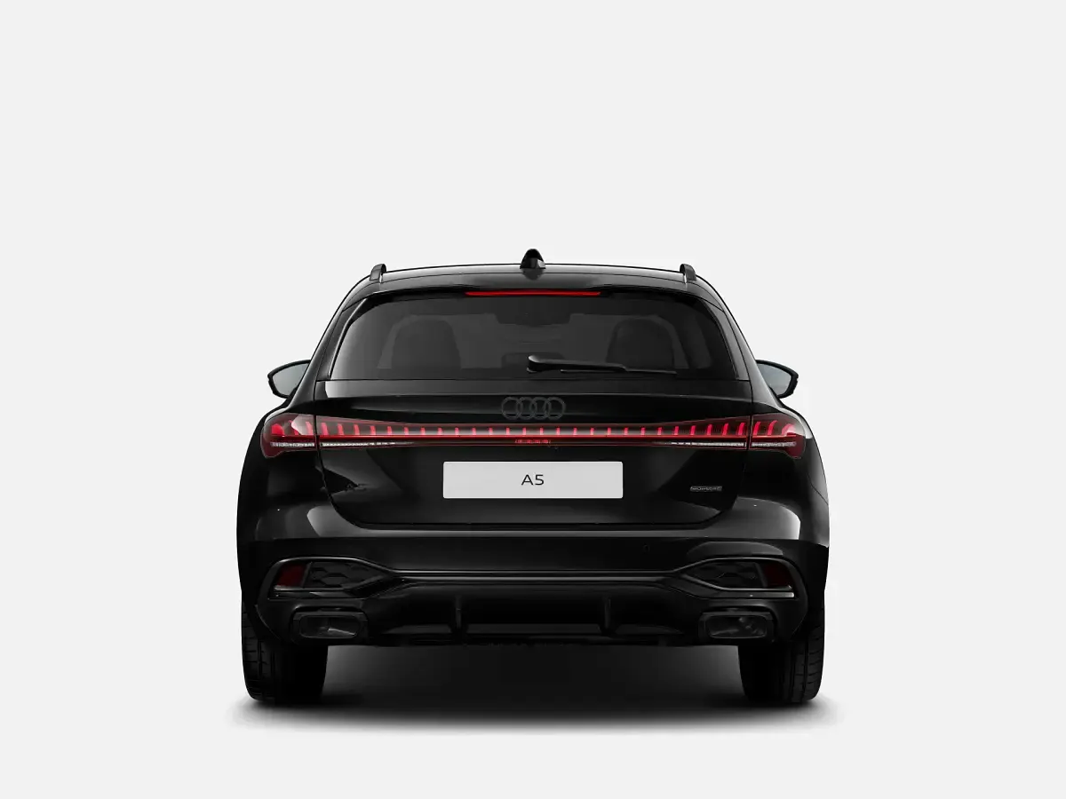 Nuova Audi A5 S-Line 367 CV (269 kW) 2026 Nero mythos metallizzato Station wagon