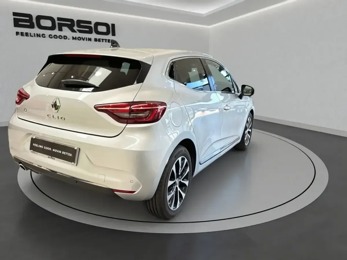 Usata Renault Clio V Techno 101 CV (74 kW) 2023 Berlina