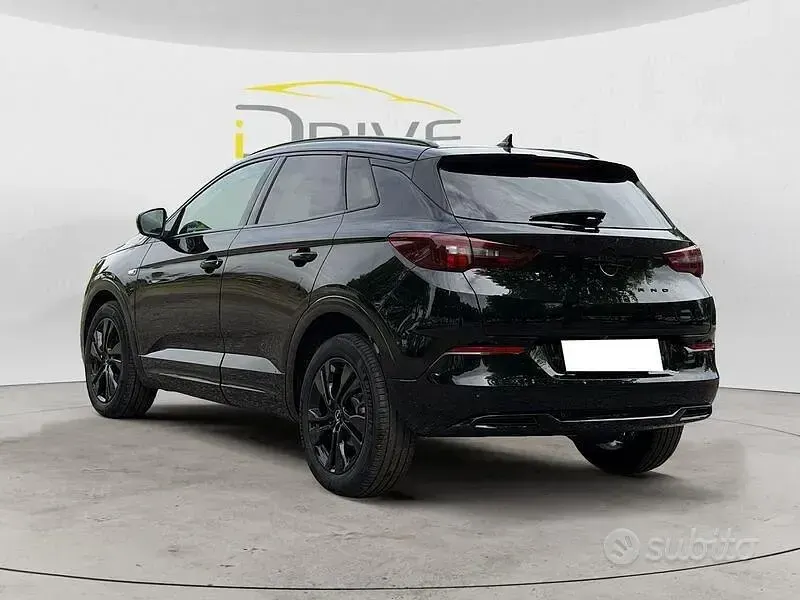 Usata Opel Grandland X S 131 CV (96 kW) 2022 Nero SUV