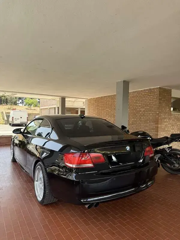 Usata BMW 330 M Sport 245 CV (180 kW) 2009 Nero Coupé