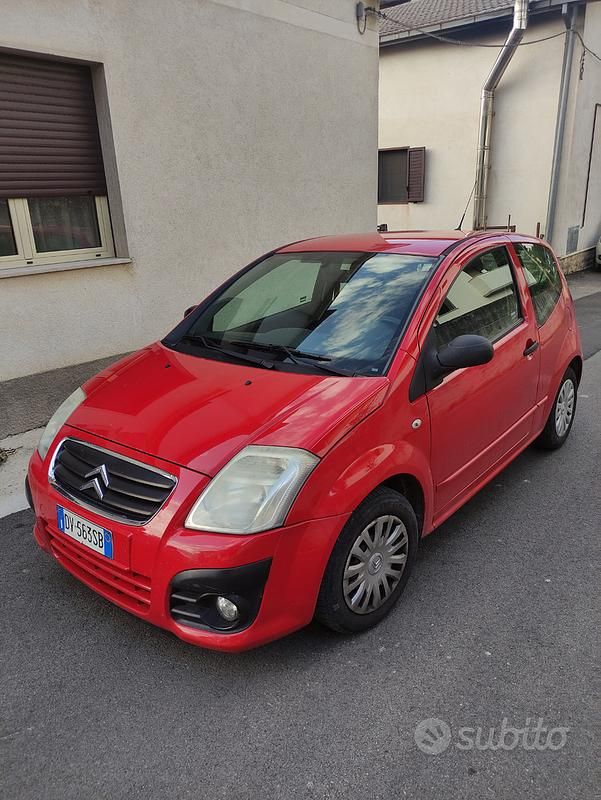 Usata Citroën C2 60 CV (44 kW) 2009 Rosso Utilitaria