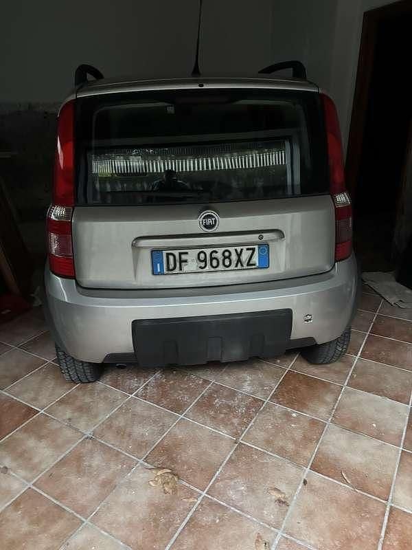 Usata Fiat Panda 4x4 69 CV (50 kW) 2007 Utilitaria