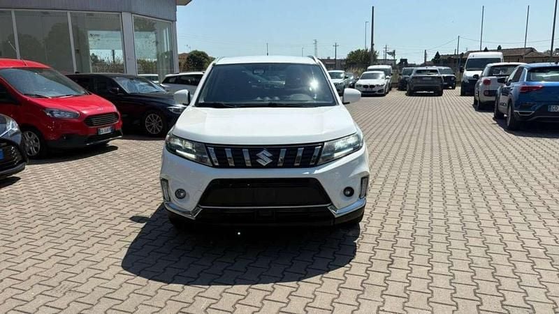 Bianco Usata 2021 Suzuki Vitara Cool SUV | 15.000 € (Super prezzo) - Immagine 1/4