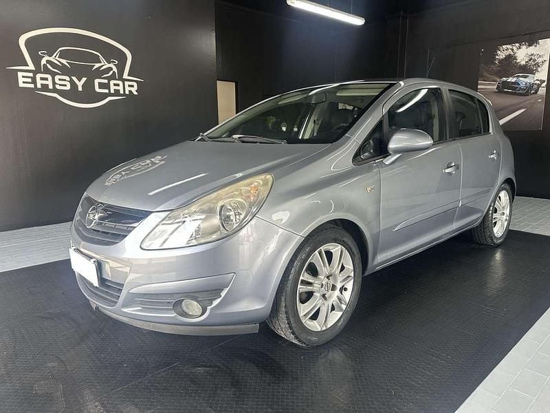 Usata Opel Corsa Cosmo 80 CV (58 kW) 2007 Grigio Utilitaria