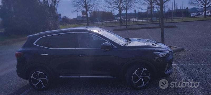 Usata MG HS 162 CV (119 kW) 2023 Nero SUV
