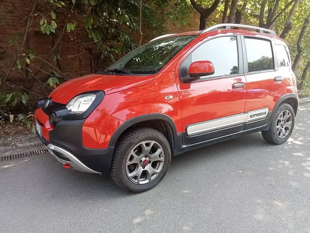 Usata Fiat Panda Cross Cross 90 CV (66 kW) 2016 Rosso Utilitaria
