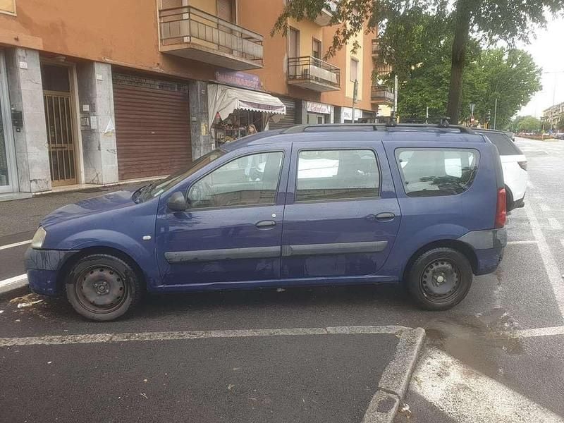 Usata Dacia Logan MCV Lauréate 68 CV (50 kW) 2007 Station wagon