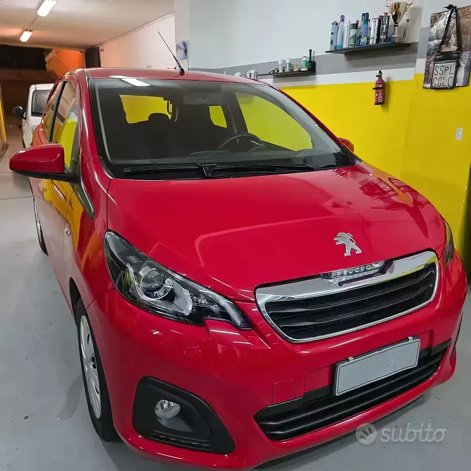 Usata Peugeot 108 Allure 72 CV (52 kW) 2020 Rosso Utilitaria
