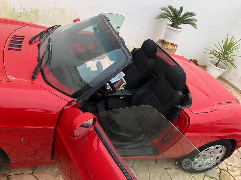 Usata Fiat Barchetta 131 CV (96 kW) 1995 Rosso Cabrio