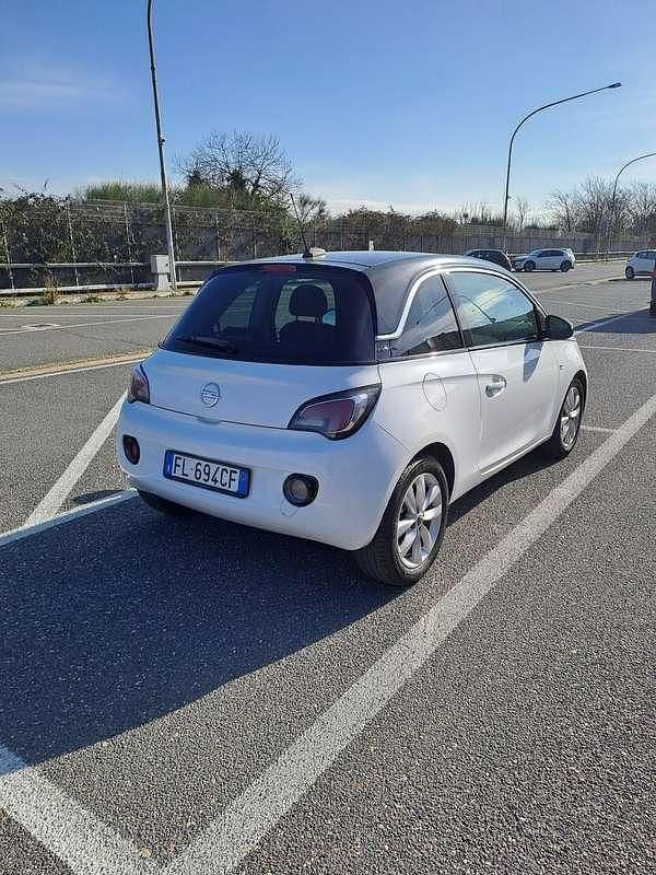Usata Opel Adam 87 CV (63 kW) 2017 Utilitaria