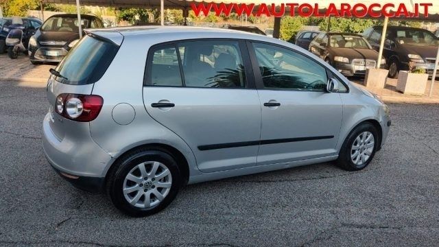 Argento pastello Usata 2005 VW Golf Plus Sportline Monovolume | 3300 € (Molto cara) - Immagine 1/2